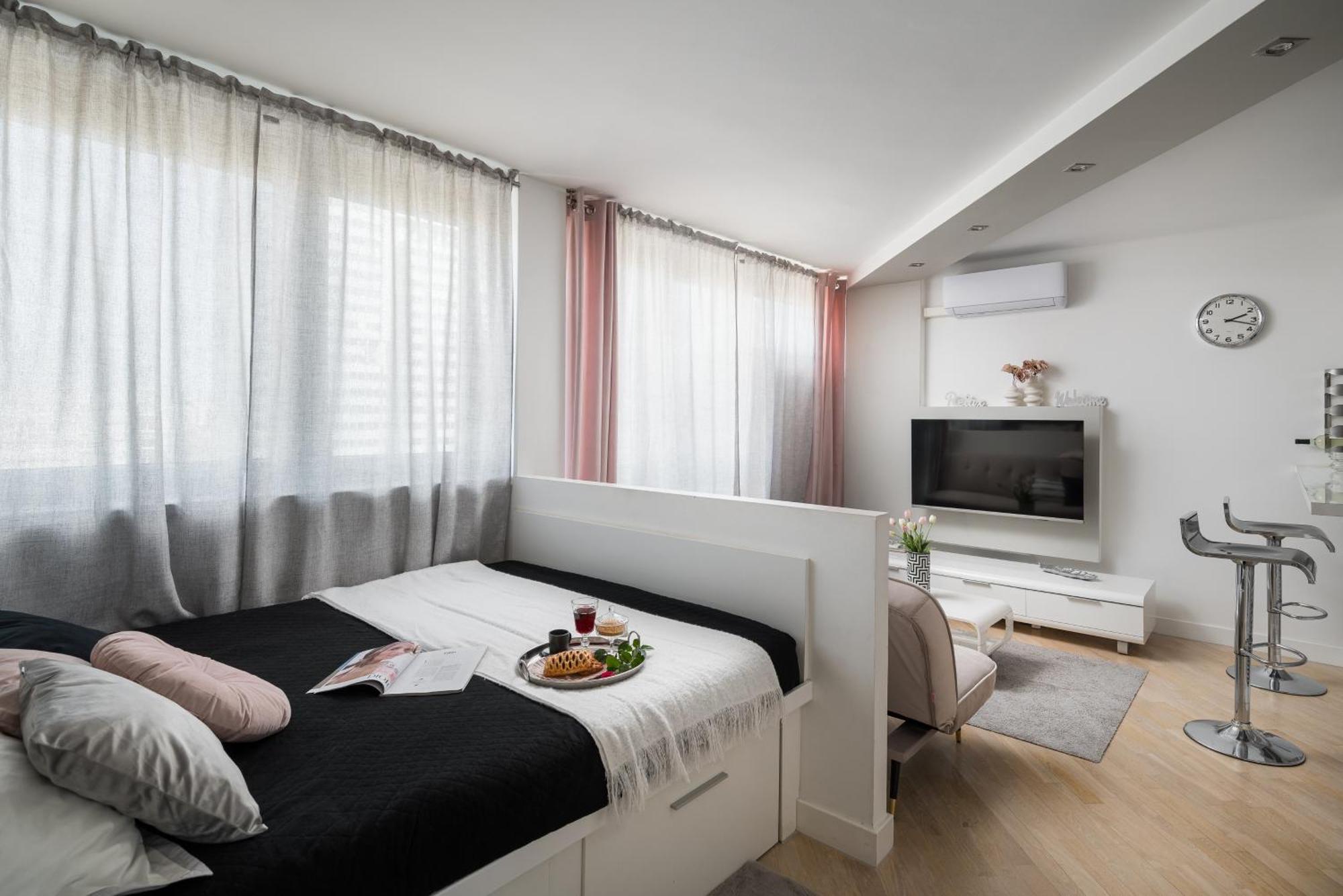 Air-Conditioned Premium Loft Warsaw Skyline Only 900 M To Central Station Екстериор снимка